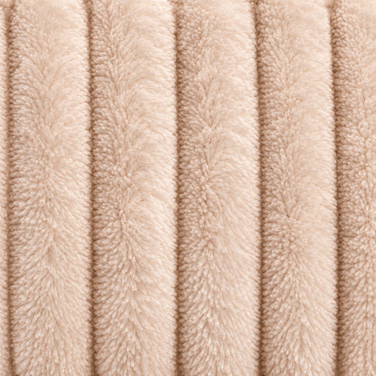 S650 colour 02 · Oat Cream