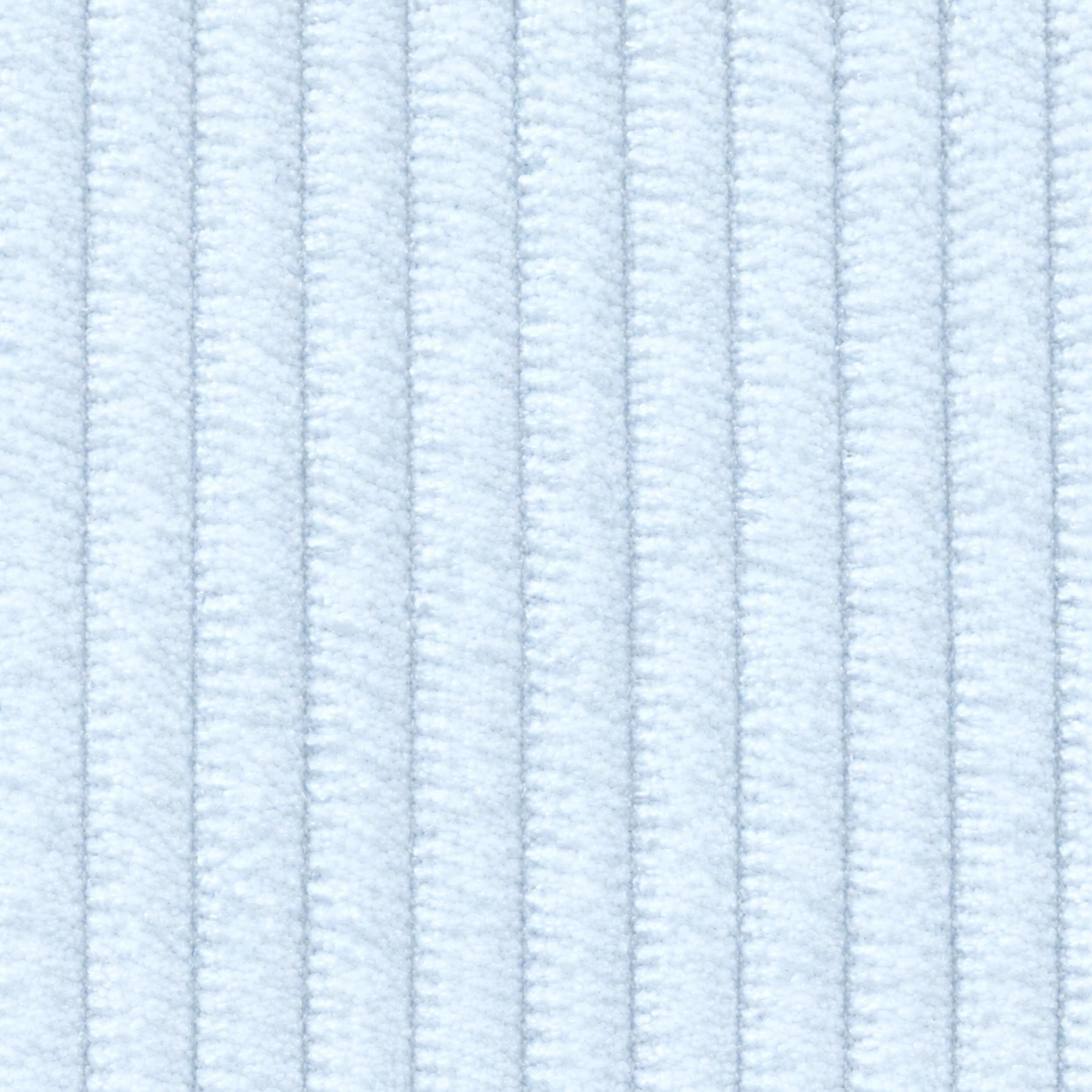 F4-5 colour 01 · Ice White