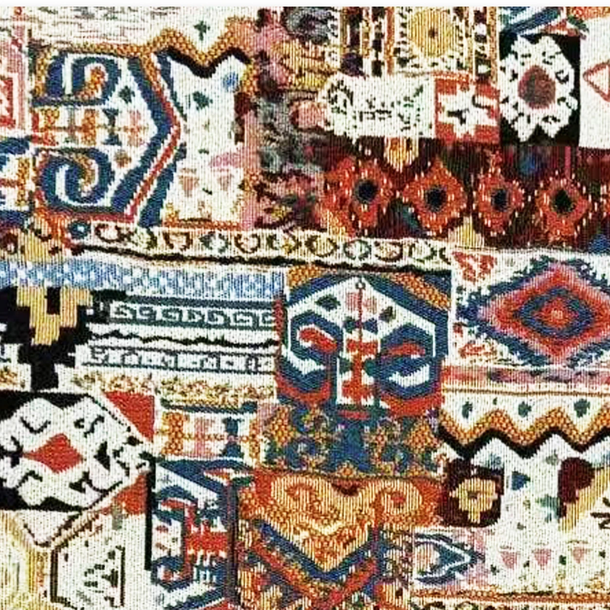 YARN-DYED colour 08 · Ethnic Collage · Ivory